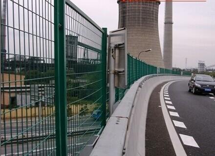 公路护栏网1.jpg